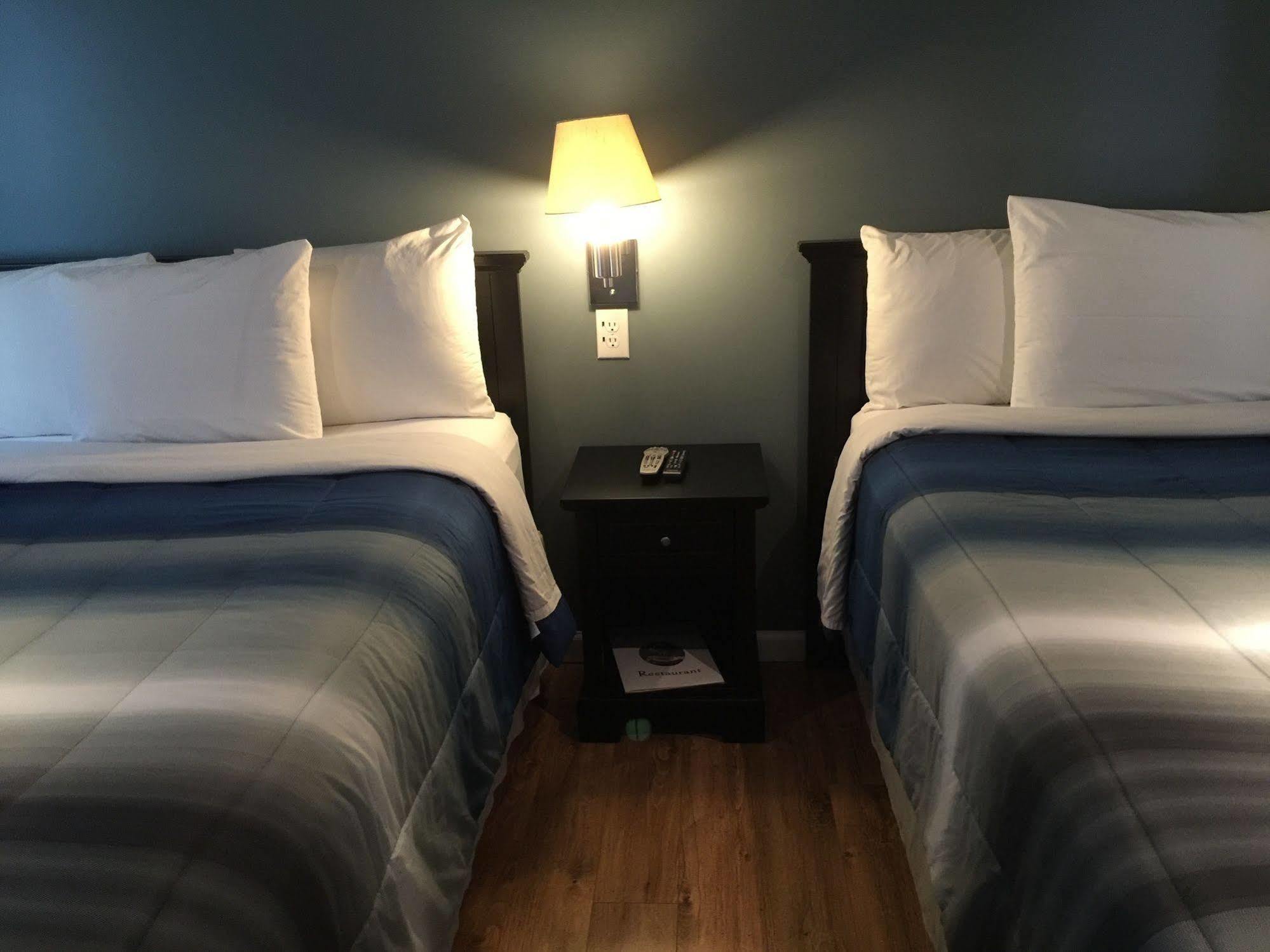 Jones Beach Hotel Wantagh Exterior foto